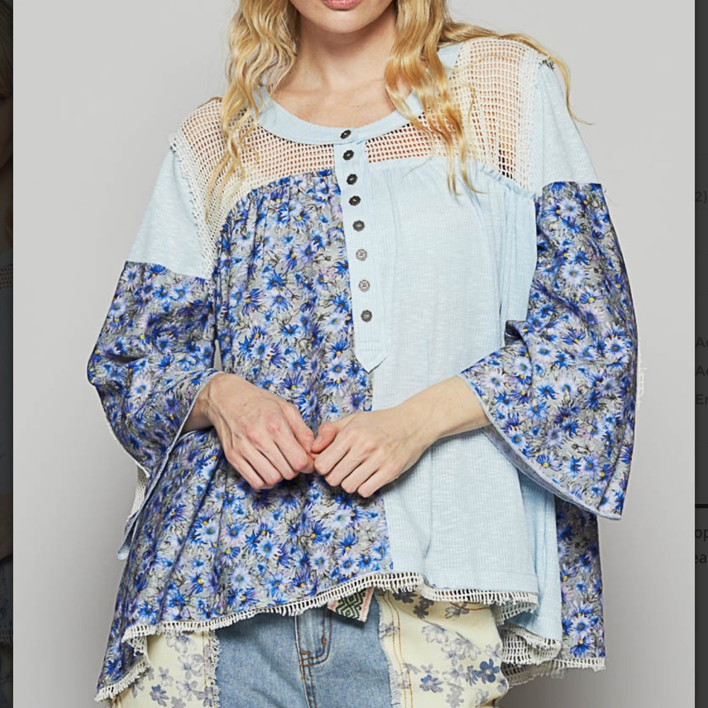 M POL Blue Floral Mixed-Media Button Front Blouse